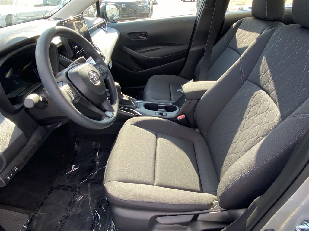 2026 Toyota Corolla LE photo 14