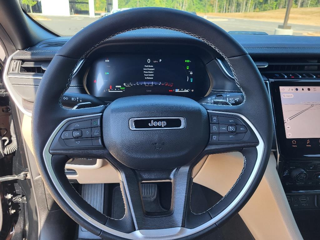 2024 Jeep Cherokee 4xe photo 15