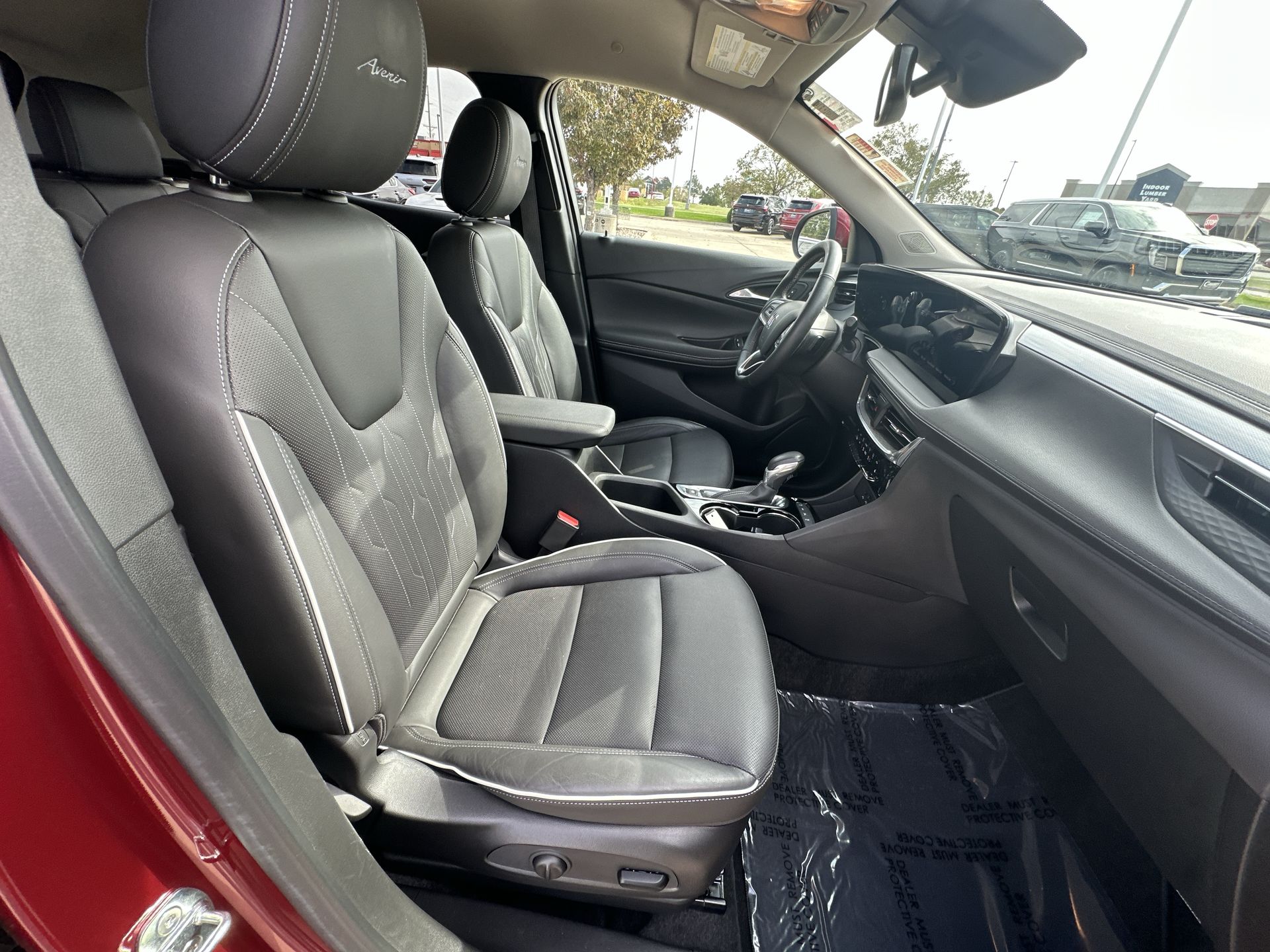 2024 Buick Encore GX Avenir photo 22