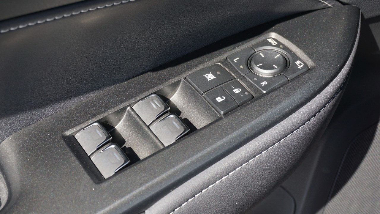 2025 Lexus NX Premium photo 23