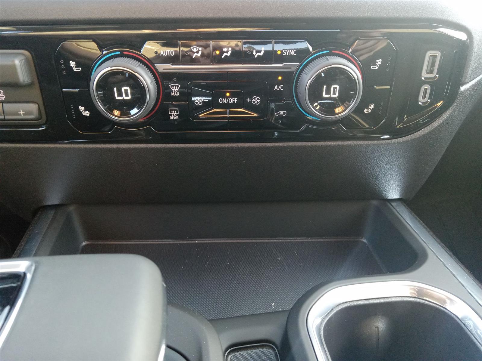2026 Chevrolet Silverado 1500 LT photo 20