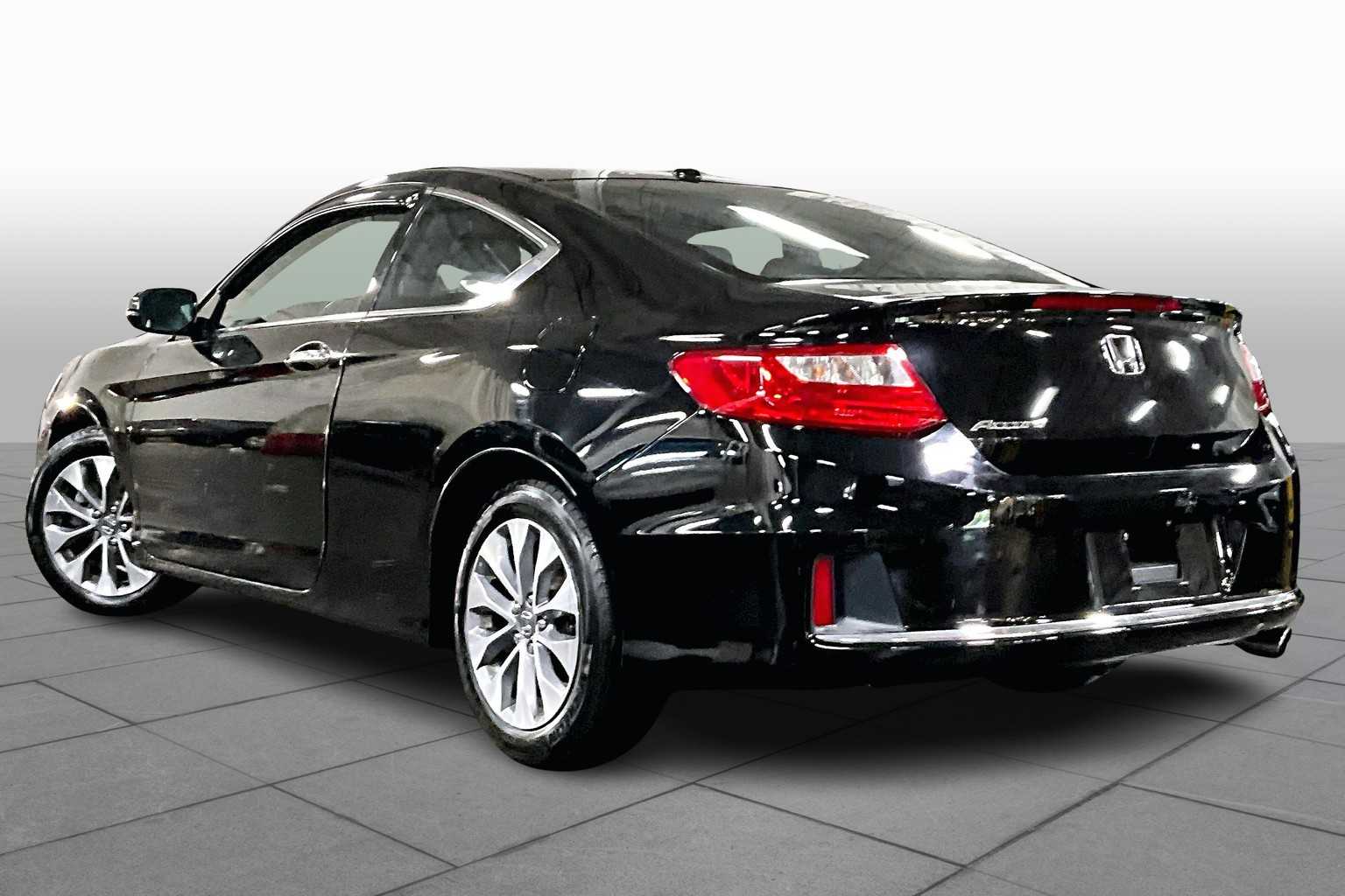 2015 Honda Accord EX-L photo 11