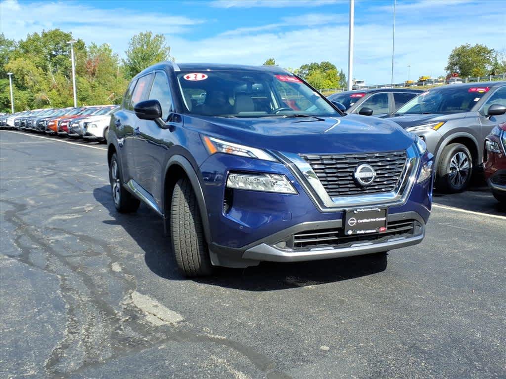 2023 Nissan Rogue SL photo 3