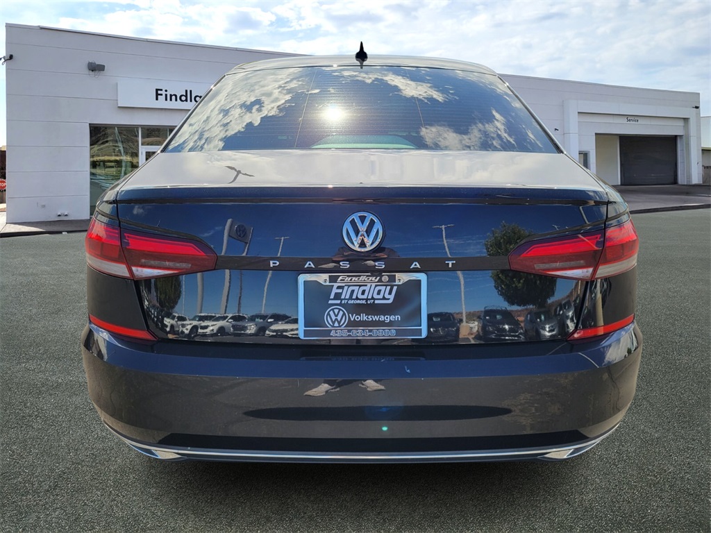 2020 Volkswagen Passat 2.0T SE photo 4