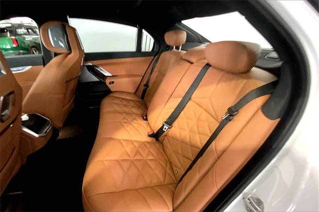 2024 Bmw 740i photo 22