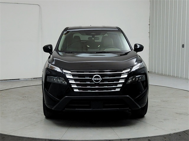 2025 Nissan Rogue SV photo 2