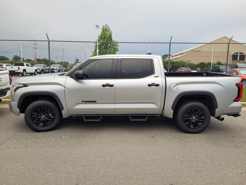 2023 Toyota Tundra SR5 photo 3