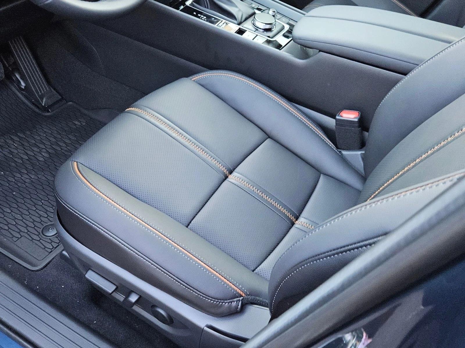 2025 Mazda CX-50 Premium photo 4