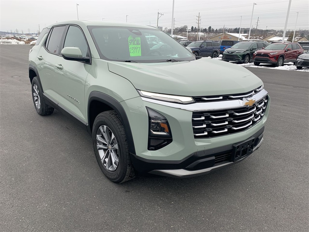 2025 Chevrolet Equinox LT's photo