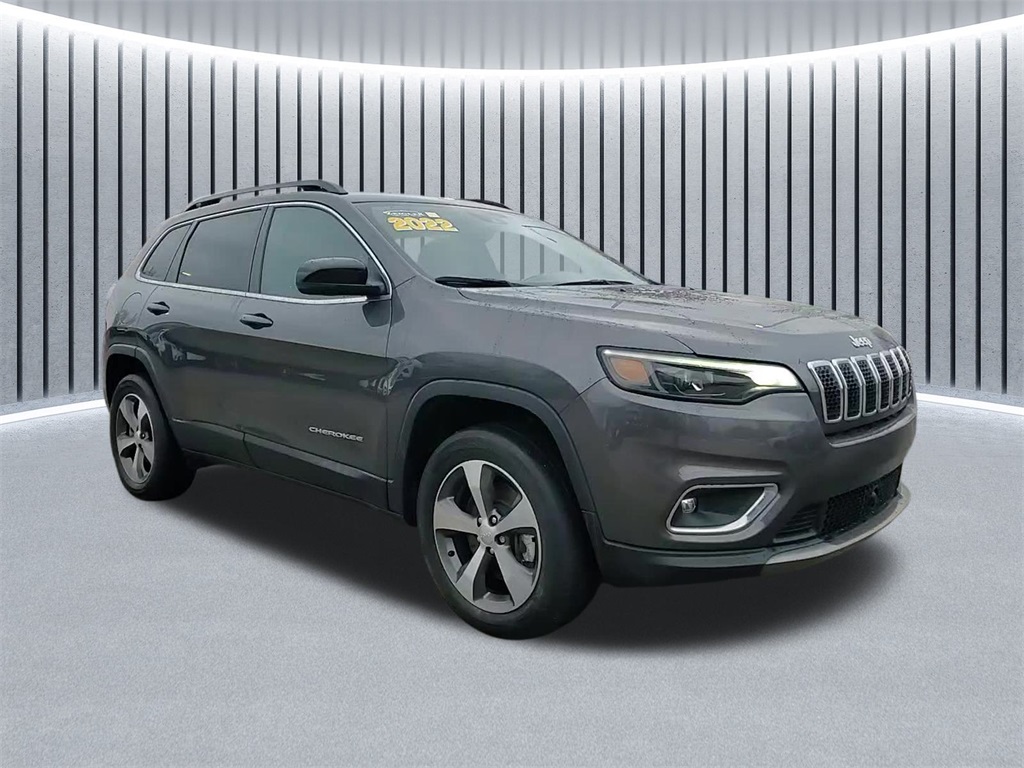 2022 Jeep Cherokee Limited's photo