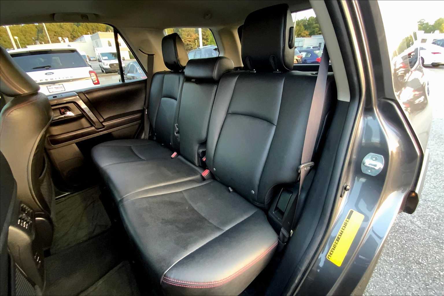 2016 Toyota 4Runner Trail Premium photo 19