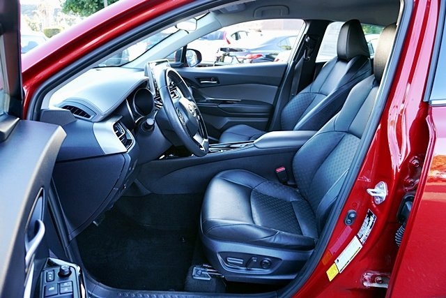 Used 2022 Red Toyota XLE image 13