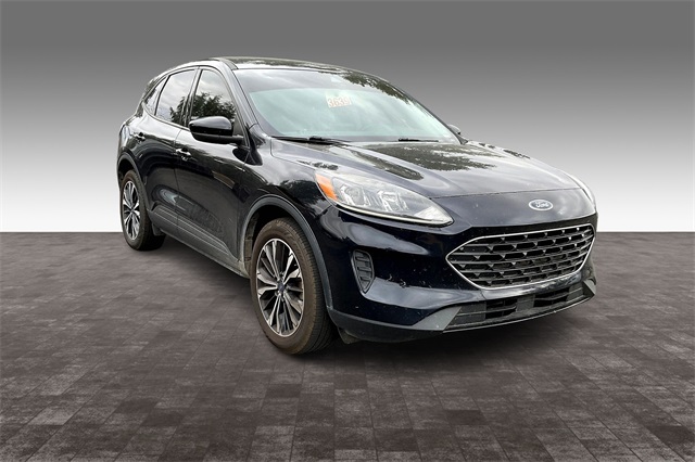 2021 Ford Escape SE photo 2