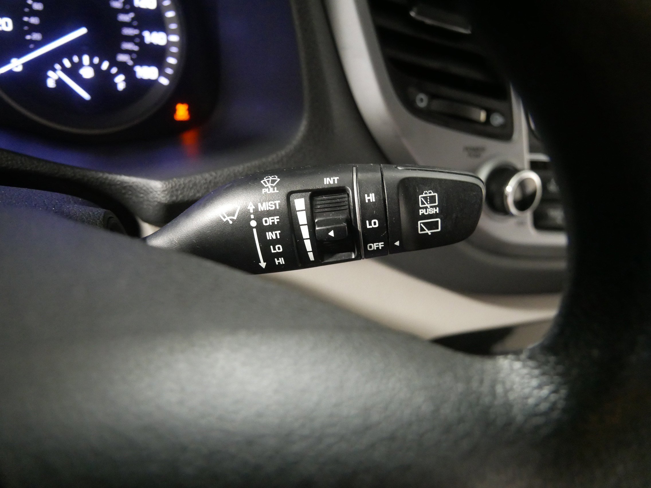 2016 Hyundai Tucson SE photo 28
