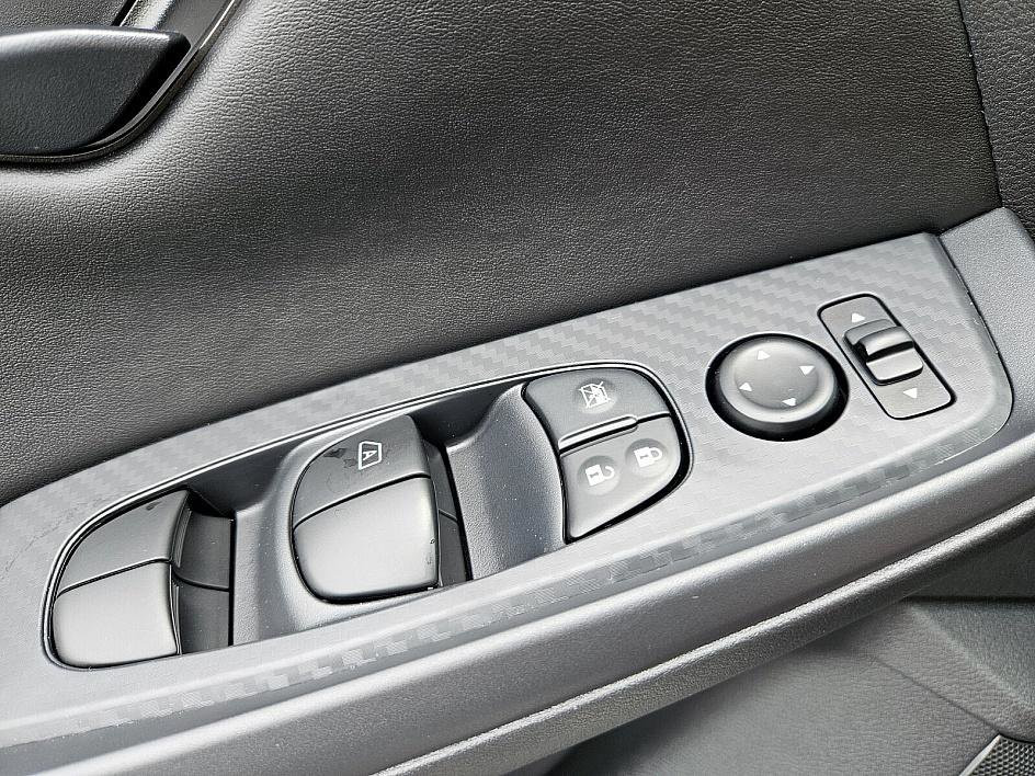 2025 Nissan Sentra S photo 29