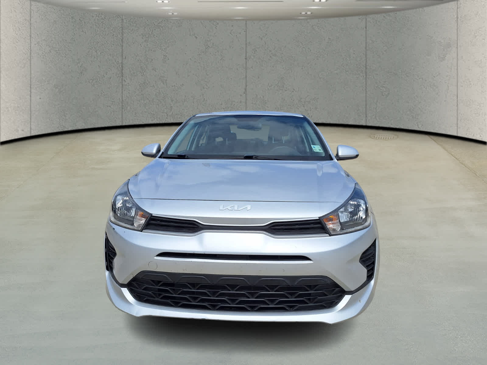 2022 Kia Rio S photo 2