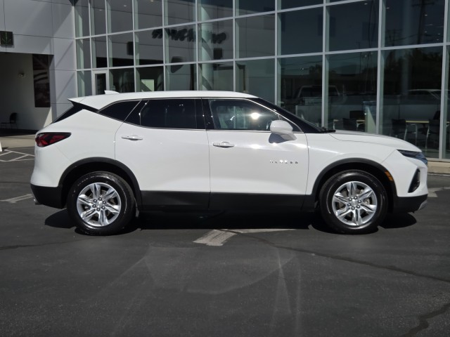 2020 Chevrolet Blazer 2LT photo 3