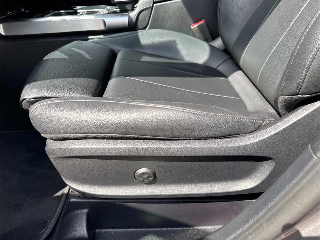 2021 Mercedes Benz GLB 250 photo 16
