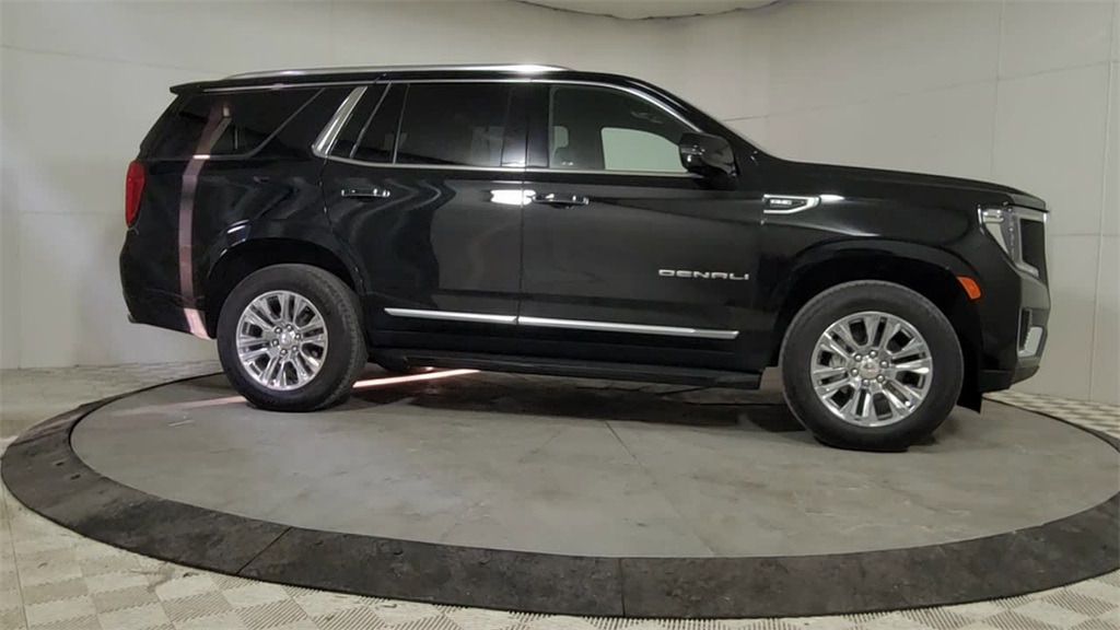 2024 GMC YUKON - Image 7