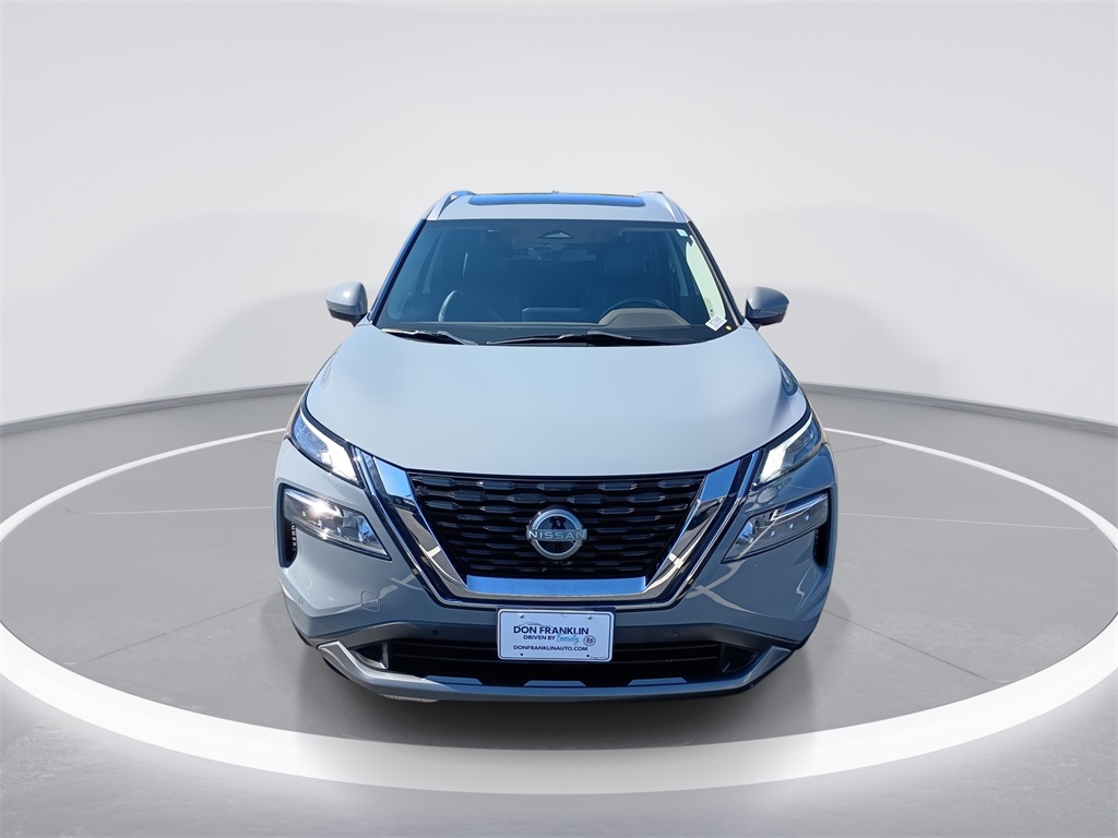 2023 Nissan Rogue SL photo 3