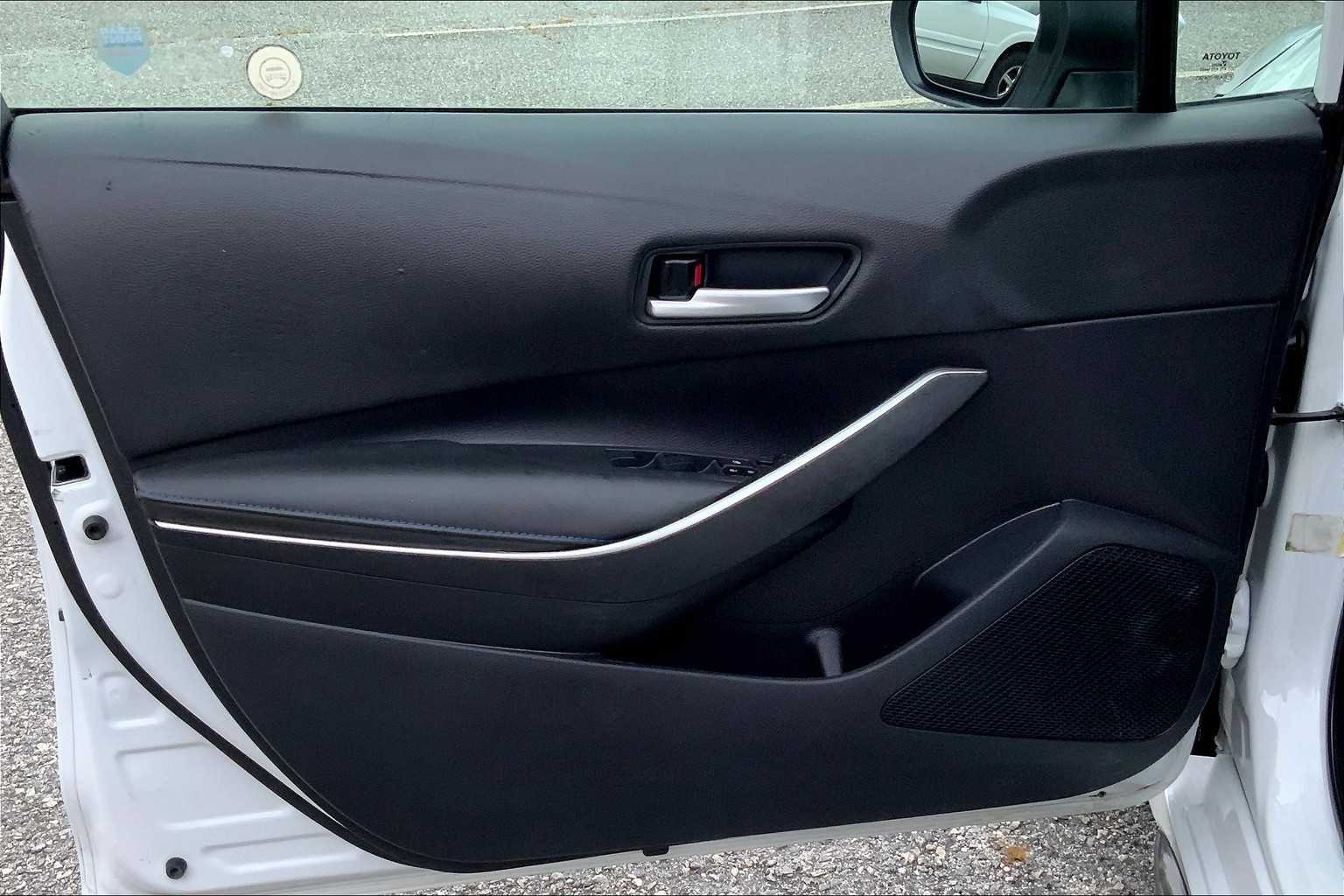 2022 Toyota Corolla SE photo 20