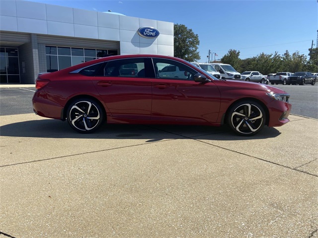 2021 Honda Accord Sport 2.0T photo 2