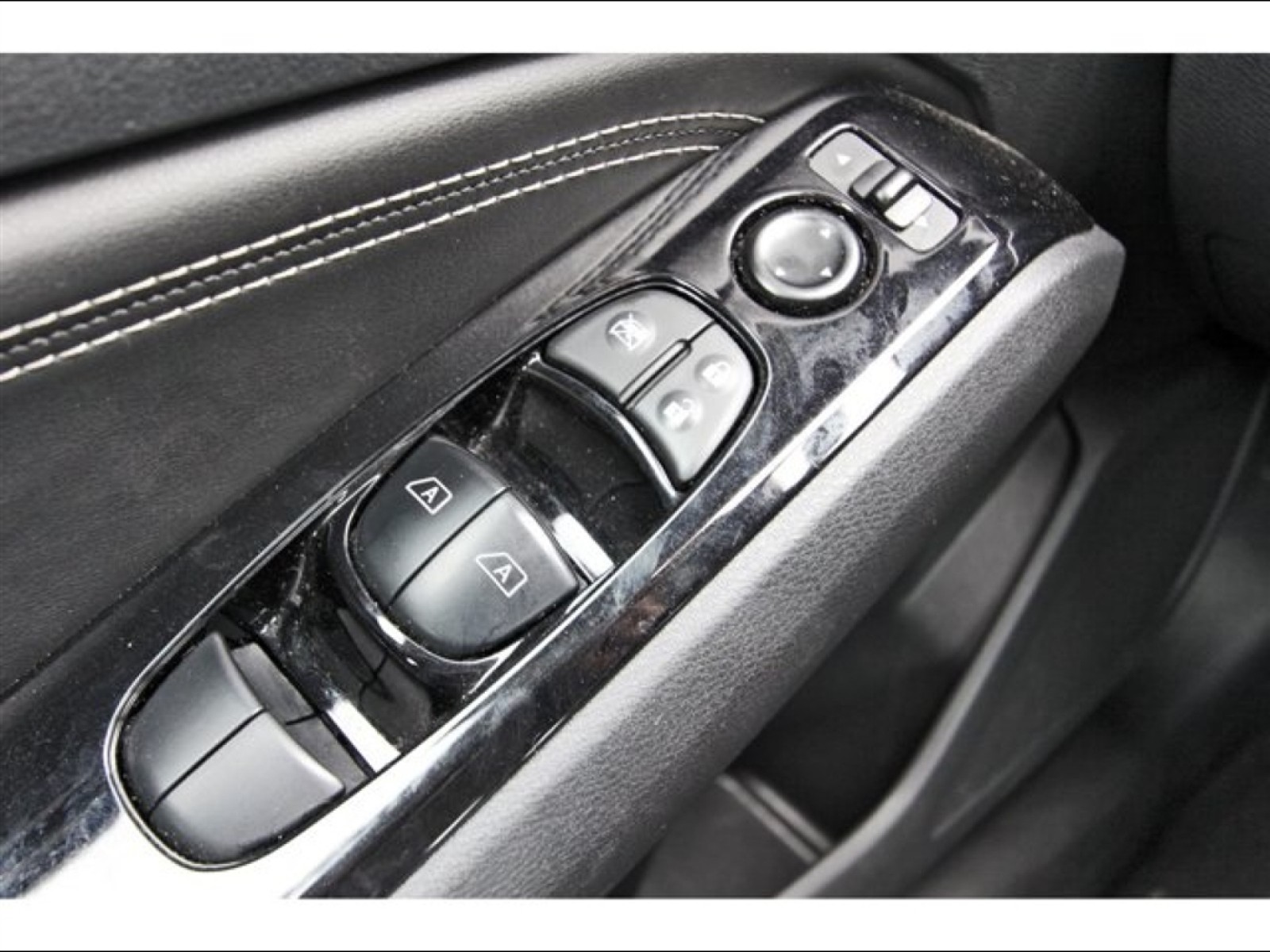 2022 Nissan Altima 2.5 SL Gray at Robbins Nissan