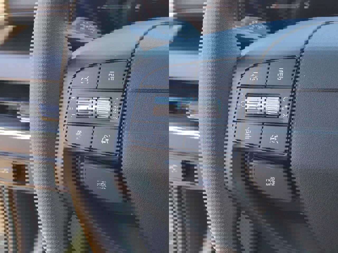 2025 Kia K4 LXS photo 23