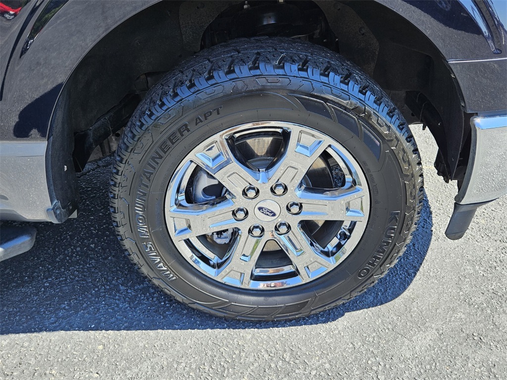 2021 Ford F-150 XLT photo 17