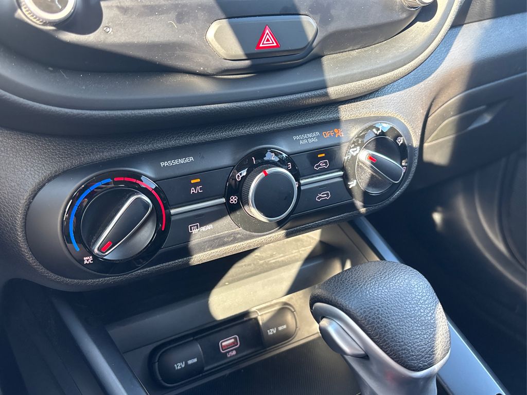 2021 Kia Soul S photo 24