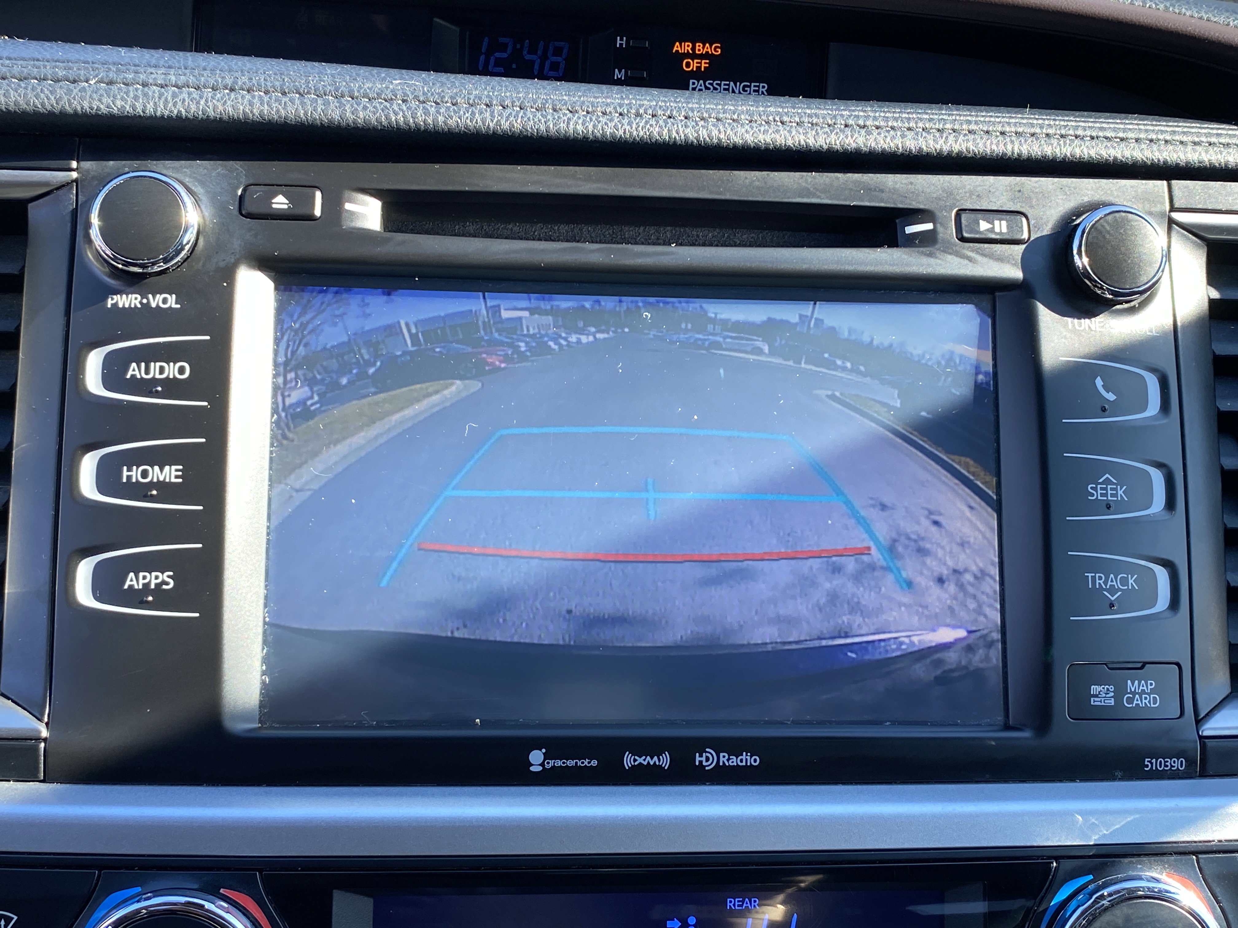 2019 Toyota Highlander XLE photo 3