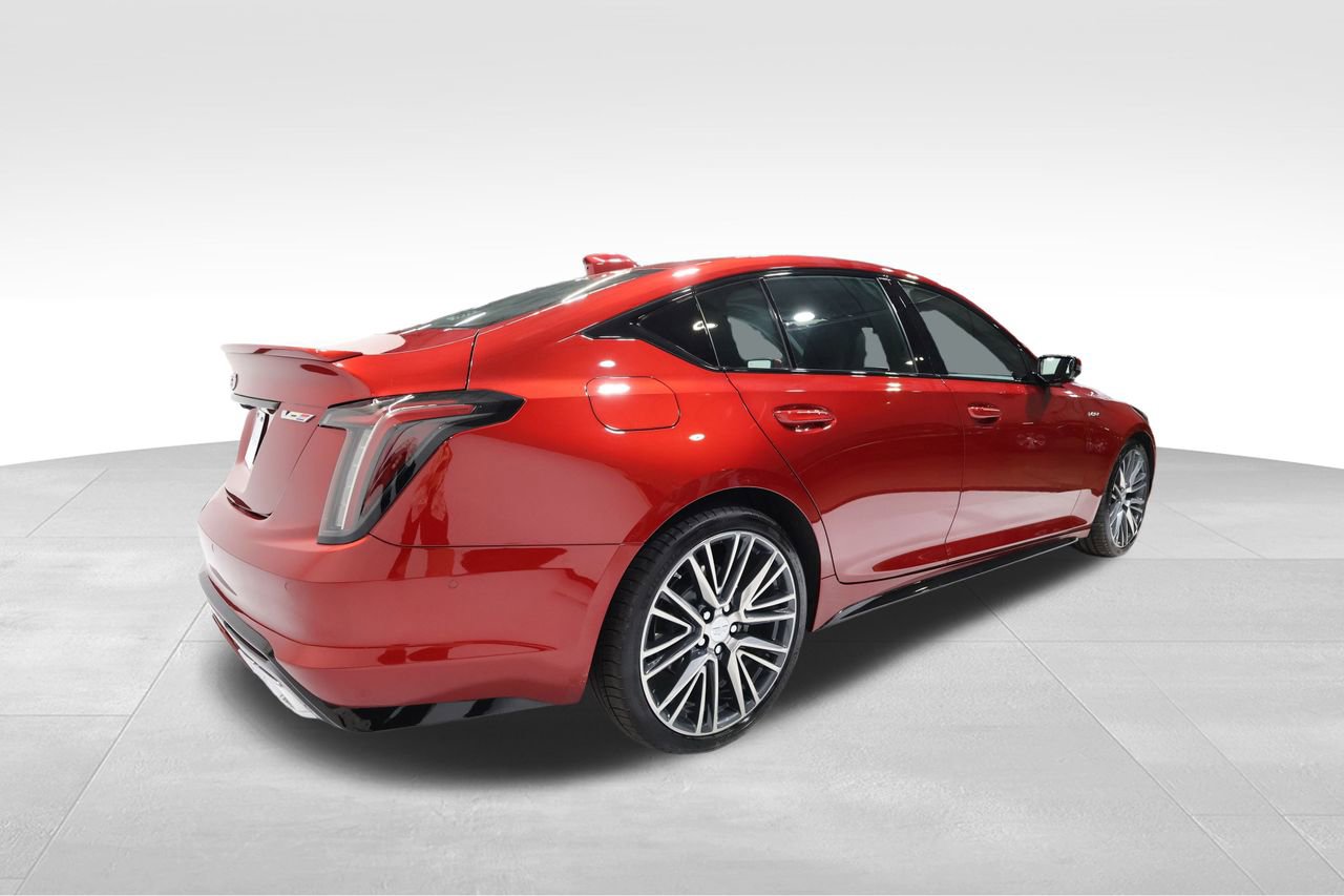 2025 Cadillac CT5 V photo 4