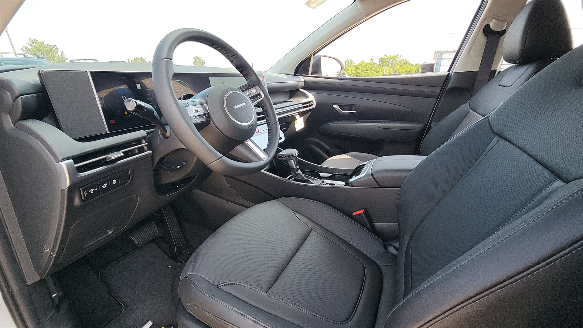 2026 Hyundai Tucson SEL Convenience photo 9