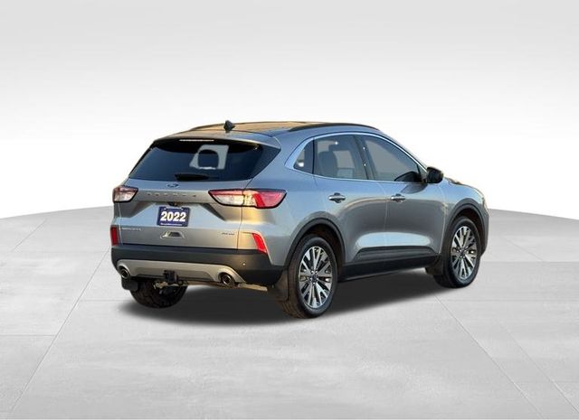 2022 Ford Escape Titanium photo 4