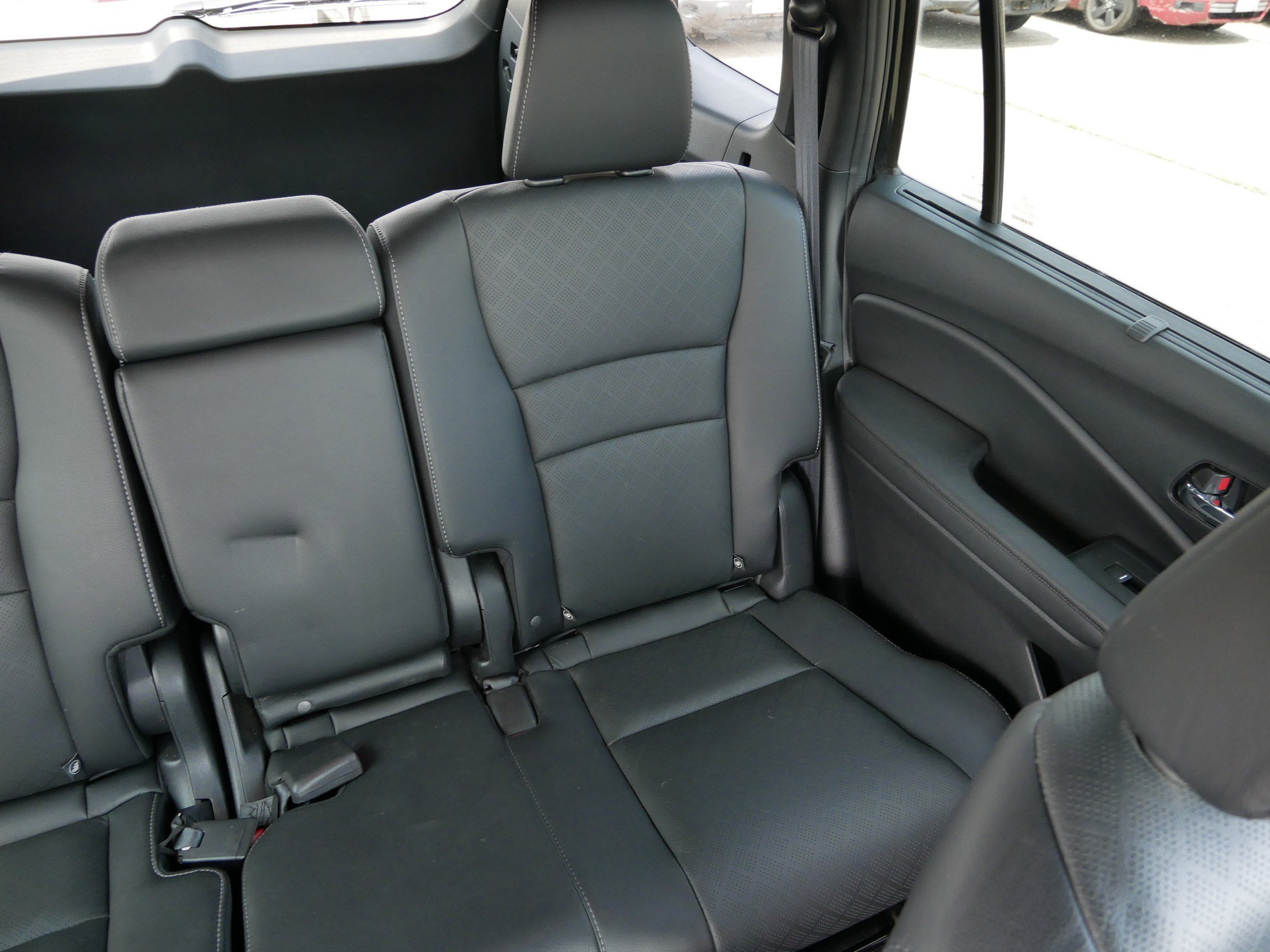 2021 Honda Passport Touring photo 14