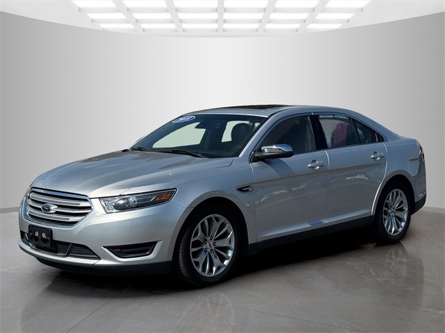 2018 Ford Taurus Limited photo 3