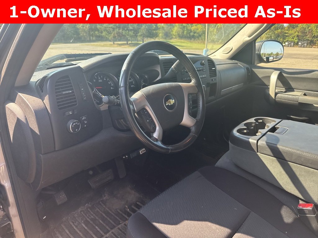 2009 Chevrolet Silverado 1500 LT photo 14