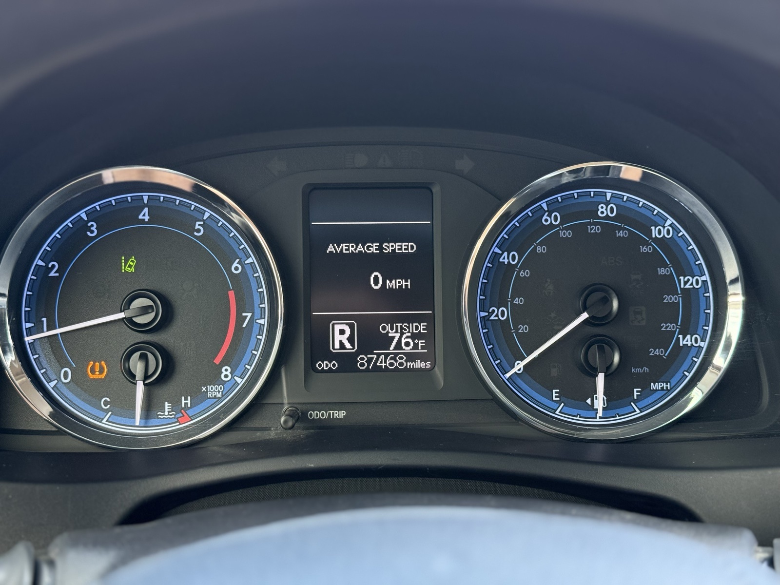 2017 Toyota Corolla LE photo 21