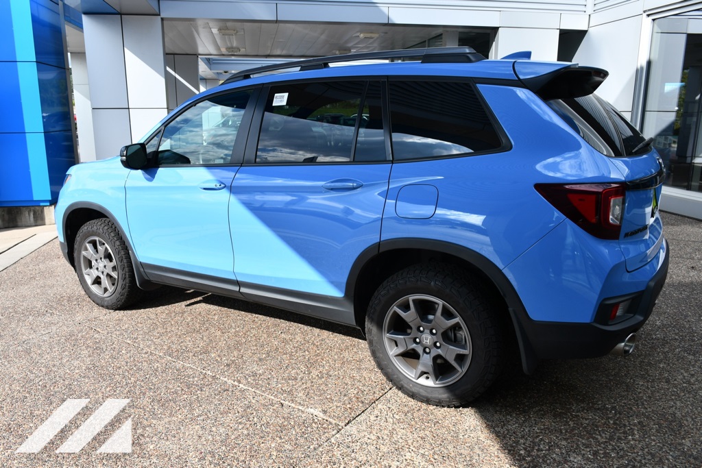2024 Honda Passport TrailSport photo 4