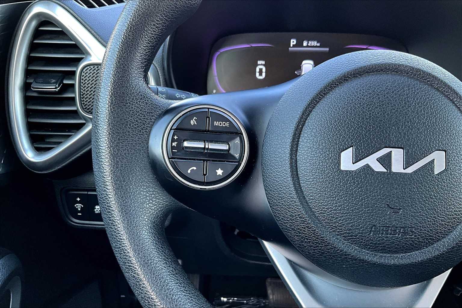 2023 Kia Soul LX S photo 21