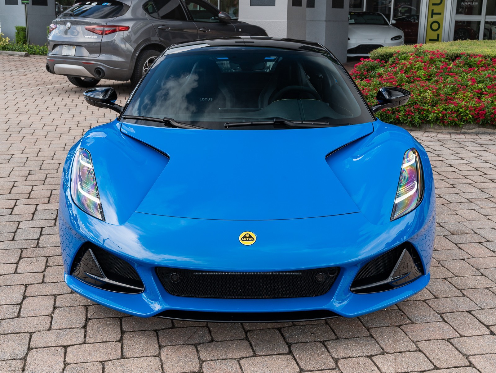 2024 Lotus Emira First Edition photo 12