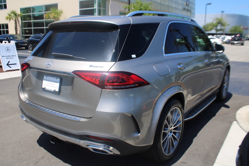 2022 Mercedes Benz GLE 350 4MATIC photo 4