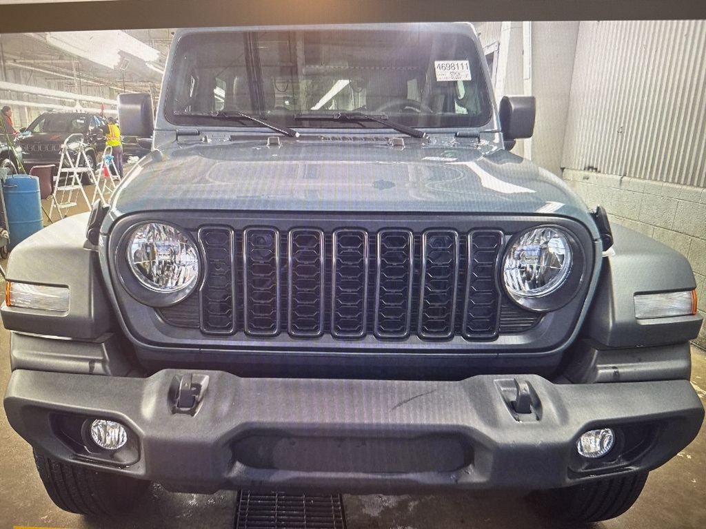 Used 2024 Jeep Wrangler 4-Door Sport with VIN 1C4PJXDG5RW357616 for sale in Kansas City