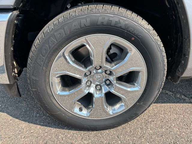 2025 Ram 1500 Big Horn Lone Star photo 9
