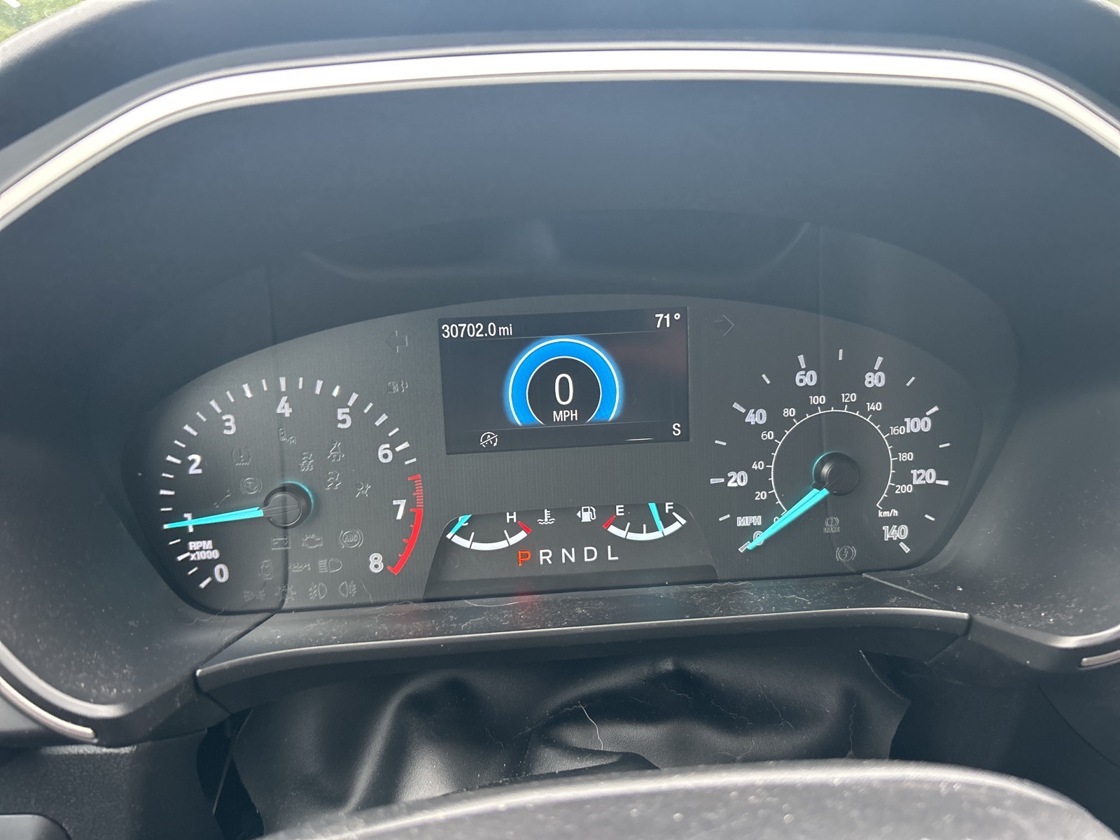 2022 Ford Escape SEL photo 4