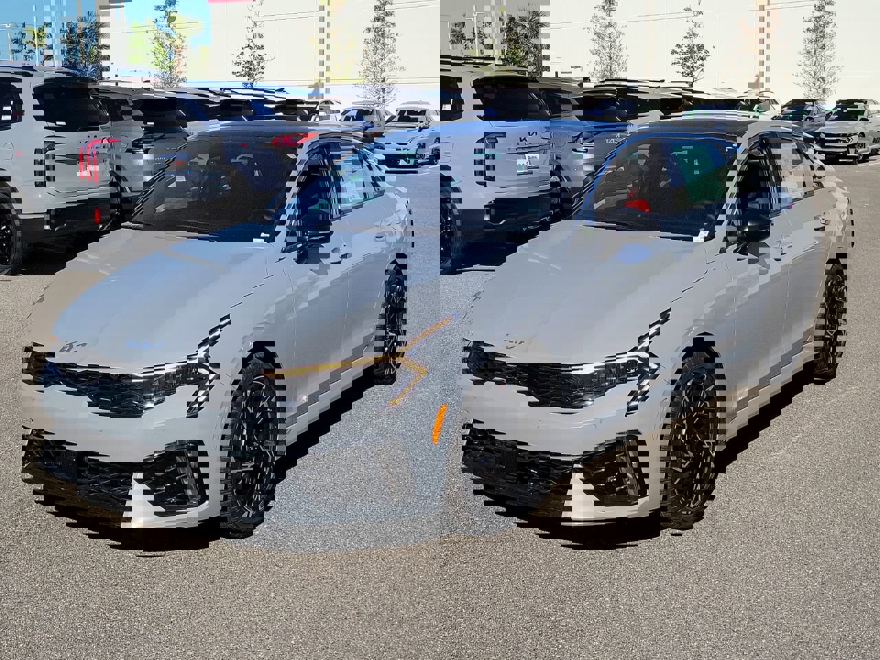 2025 Kia K5 GT-Line photo 2