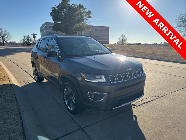 2018 Jeep Compass Limited's photo