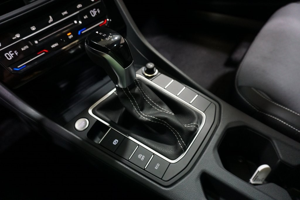 2025 Volkswagen Jetta 1.5T SE photo 15