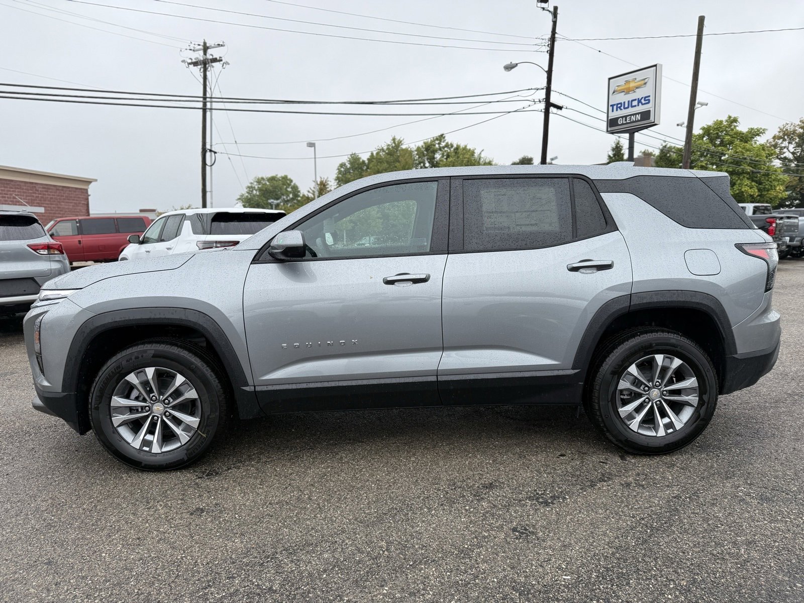 2026 Chevrolet Equinox LT photo 4
