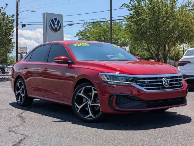 2021 Volkswagen Passat 2.0T R-Line